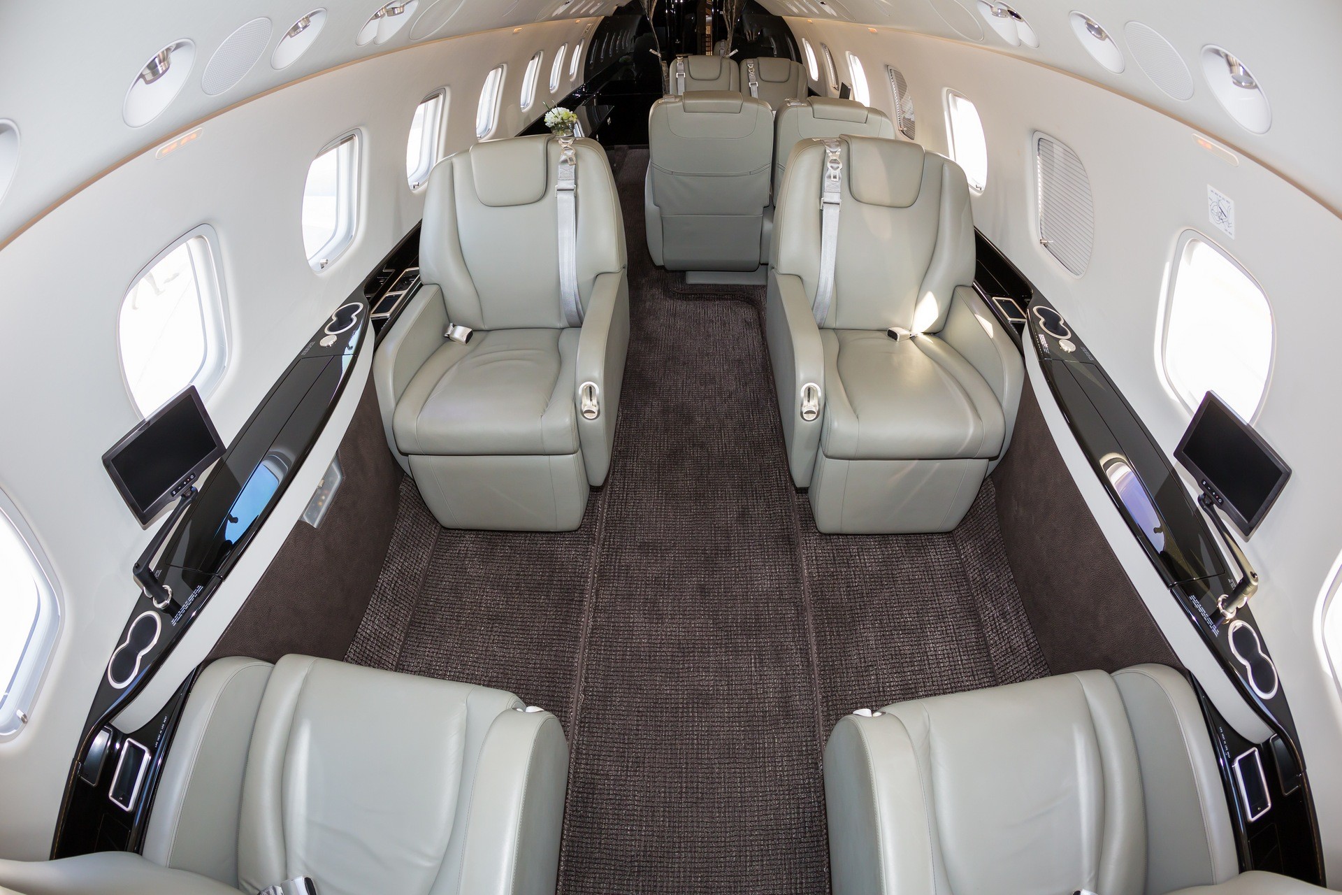 Legacy 650E Interior