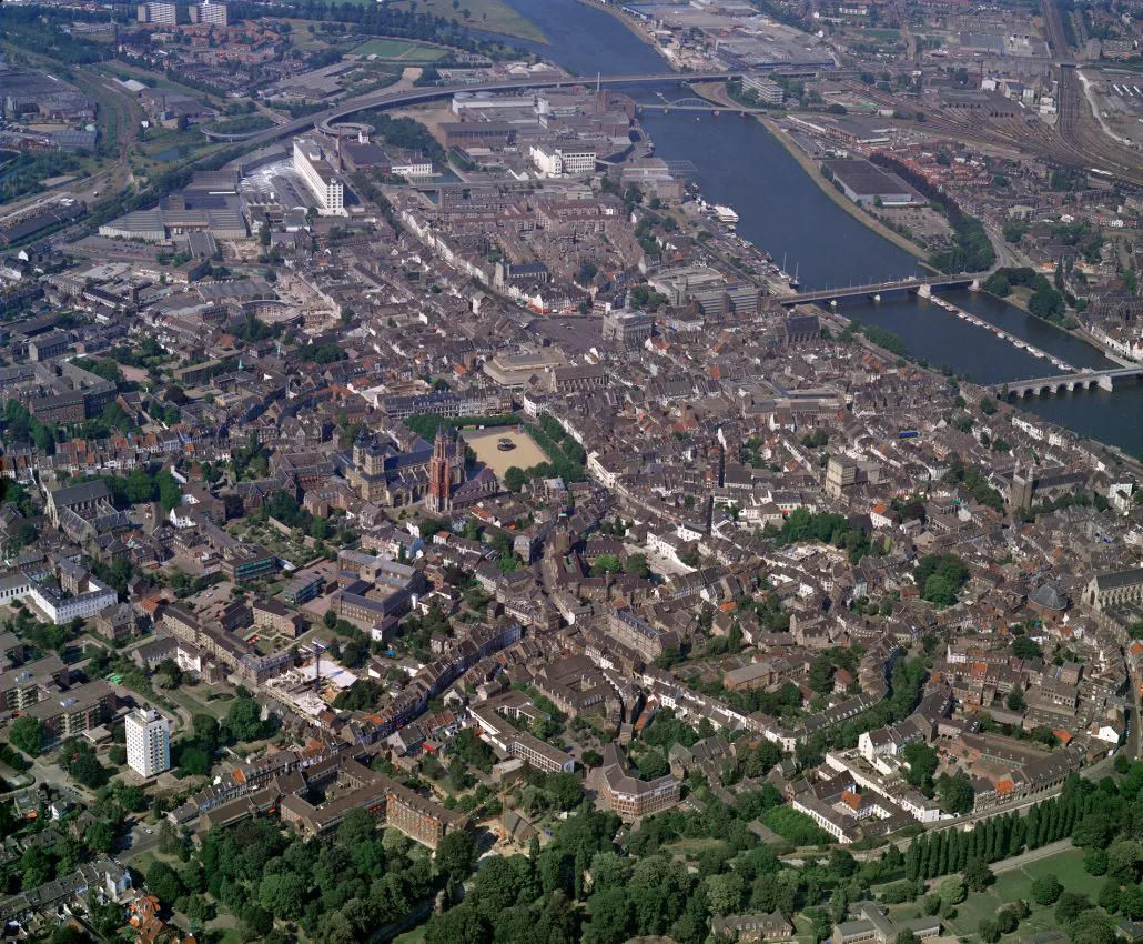 Maastricht Aachen Airport (MST, EHBK) Private Jet Charter